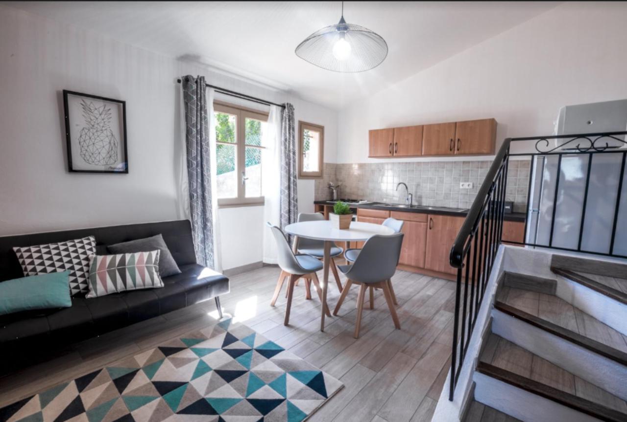 Petite Maison De Vacance Vue Mer Le Lavandou Zewnętrze zdjęcie